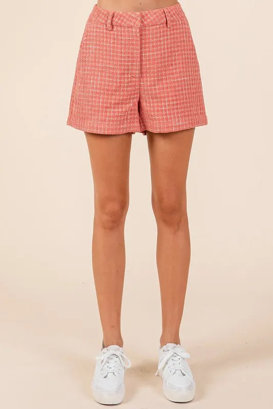 Tweed classic shorts by Trendsi, Mittoshop with side pockets, in a stylish tweed fabric, shown on a model.