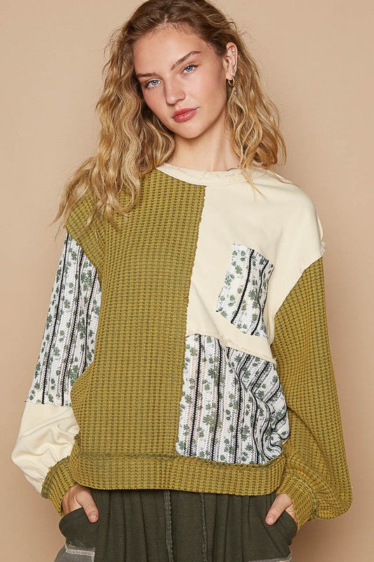 POL Exposed Seam Floral Patch Color Block Round Neck Sweatshirt