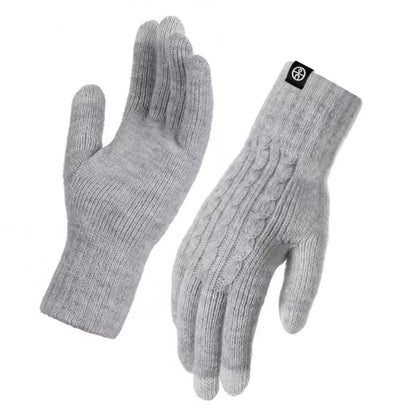 Trendsi cable knit touchscreen gloves in cozy, textured knit with fingertip touch capability for smartphones and tablets.