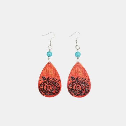 Turquoise wooden pumpkin teardrop earrings with carved details, stylish and lightweight jewelry by Trendsi.