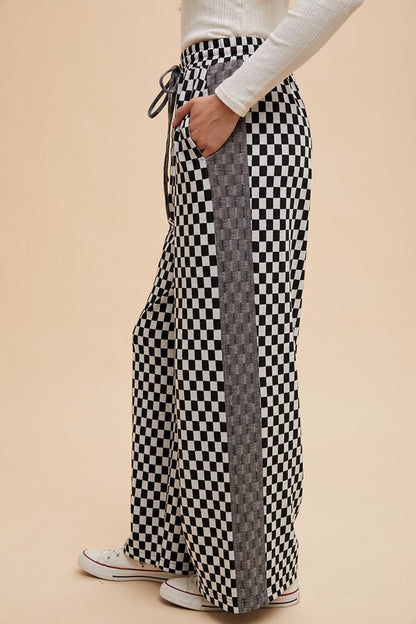 Annie Wear Drawstring Checkered Wide Leg Pants