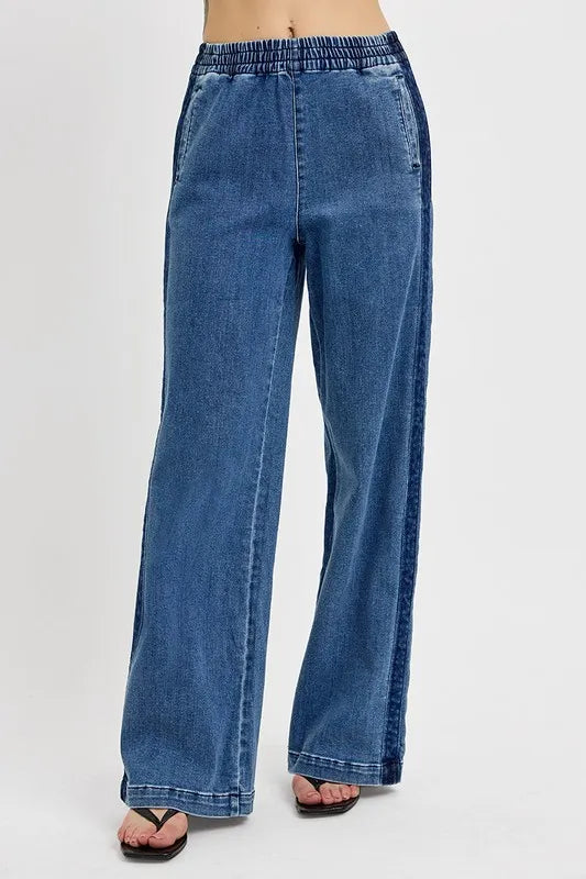 Plus size RISEN wide leg jeans with elastic waistband and full length, featuring a relaxed fit and casual denim style.