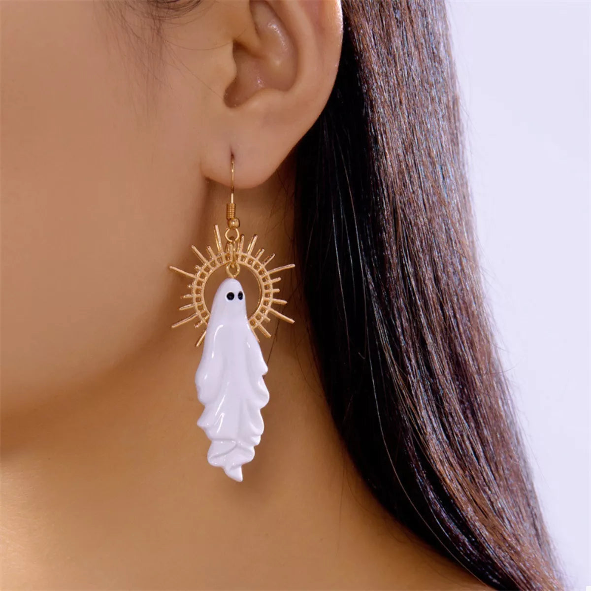 Halloween Sunburst Ghost Drop Earrings by Trendsi featuring spooky ghost and sunburst design in silver-tone metal.