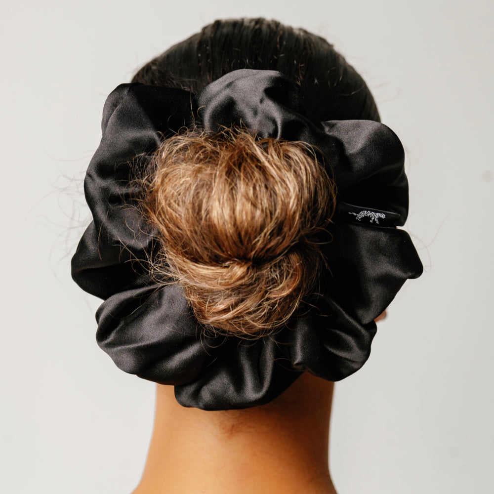 Oversized organic silk scrunchie in onyx black from LINA LENNOX, soft and luxurious hair accessory.