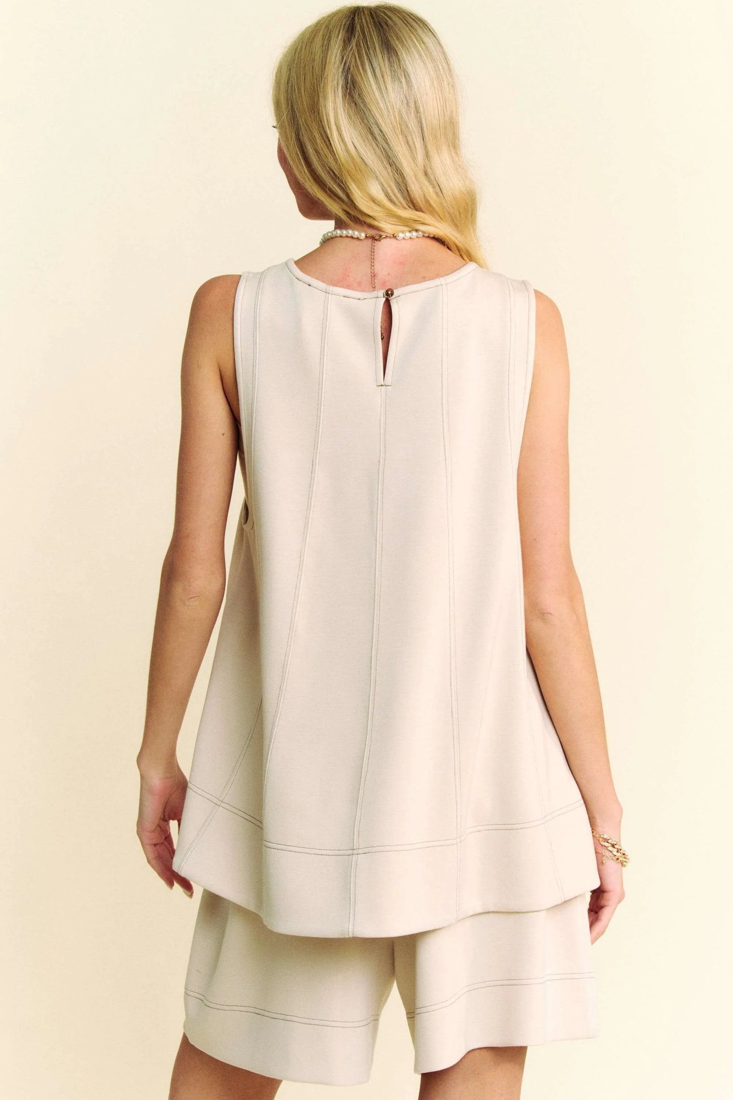 Beige Davi & Dani contrast seam top and short set, featuring a relaxed fit and stylish design, perfect for casual wear.