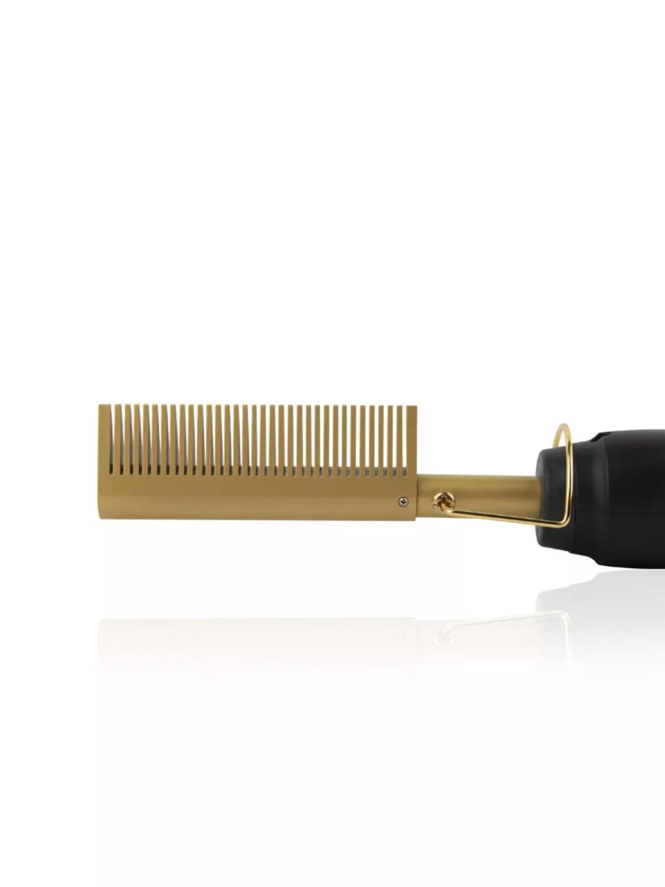 Black heated hair straightening comb from Trendsi with European plug for smooth, straight hair styling.