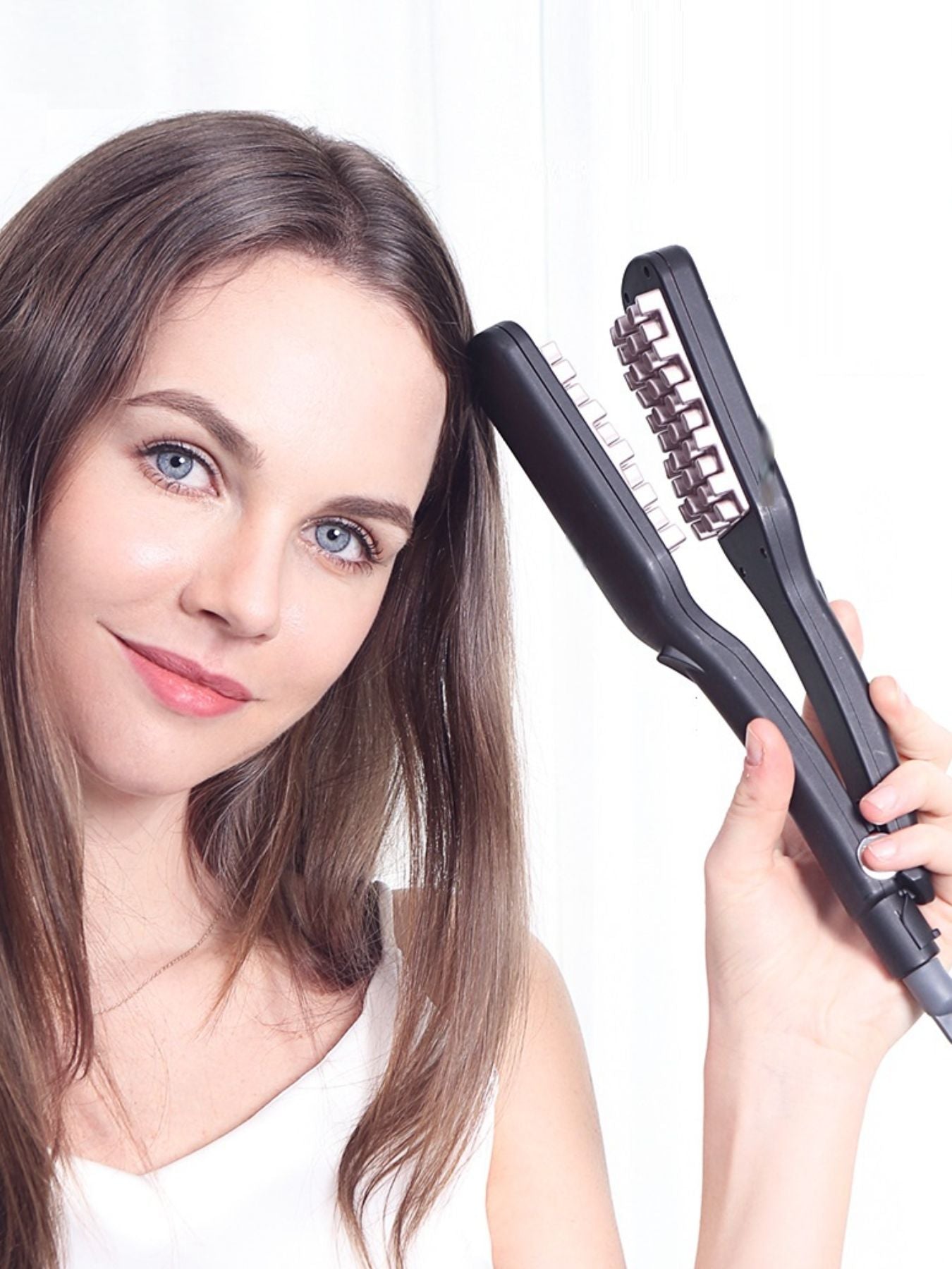 Black Trendsi adjustable temperature hair straightener with North American plug, featuring sleek design and ceramic plates.