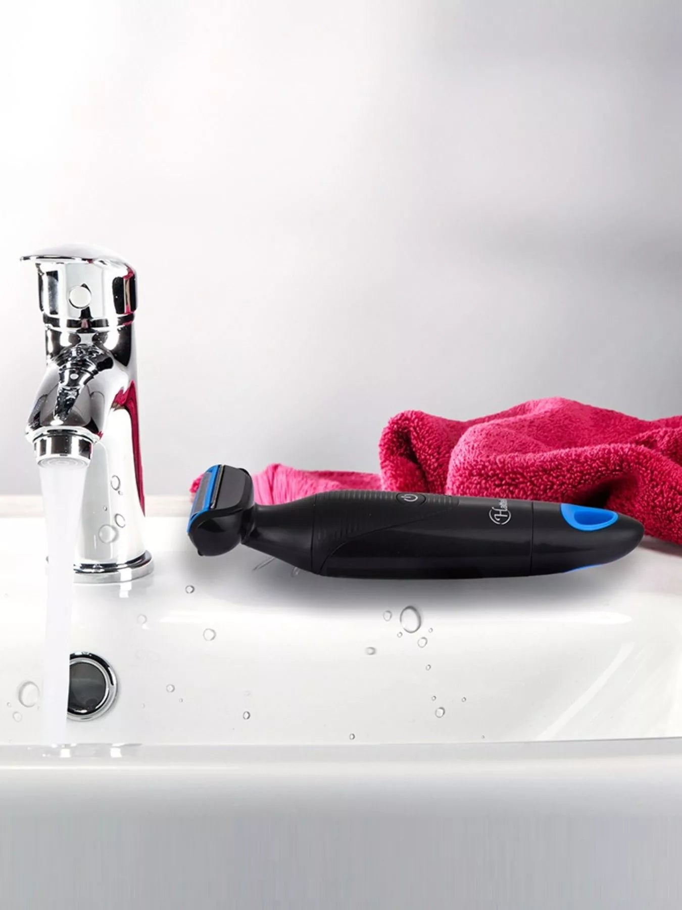 Black rechargeable electric hair removal epilator by Trendsi, compact design for effective at-home hair removal.