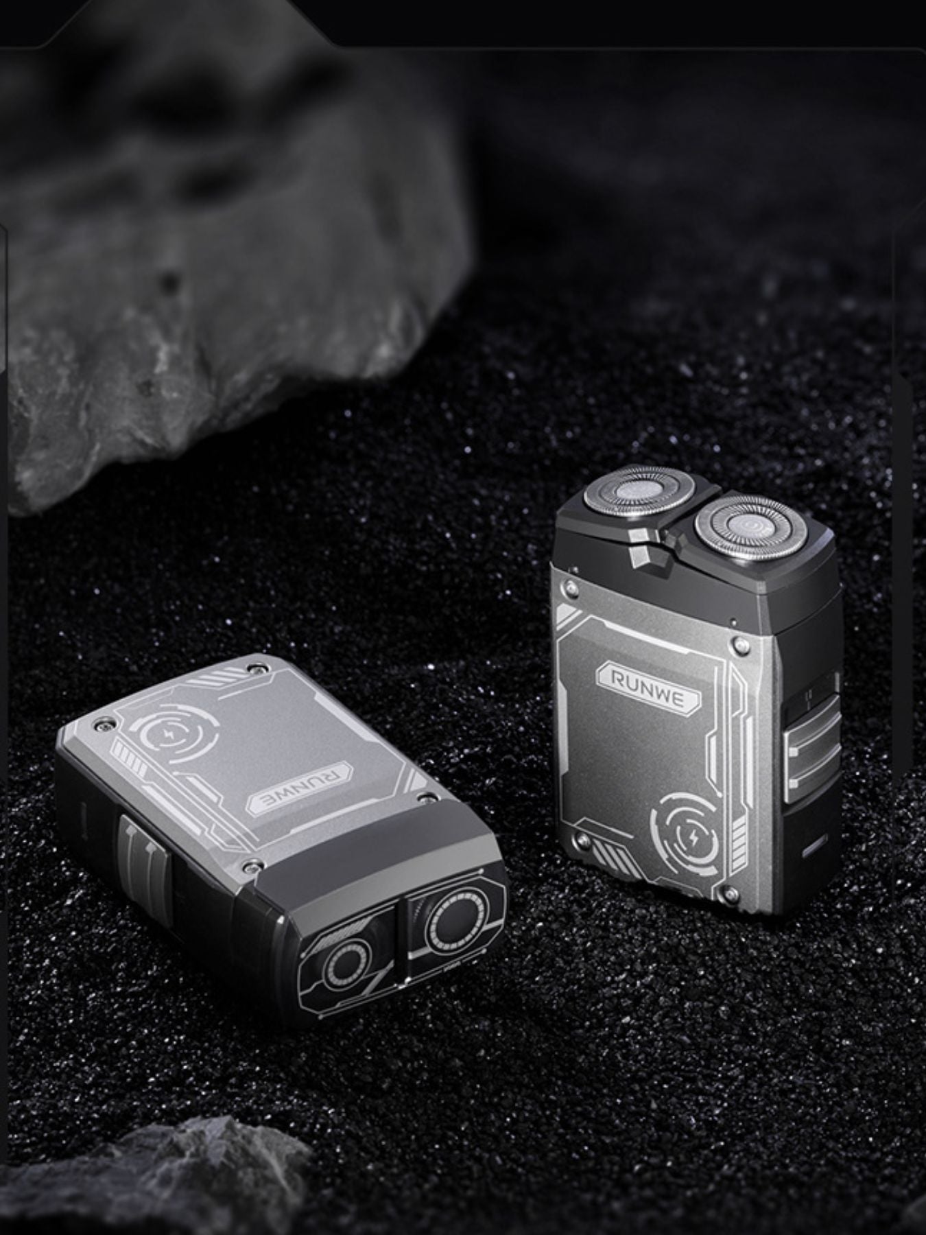 Black Trendsi portable electric shaver with a compact design, perfect for travel and quick grooming.