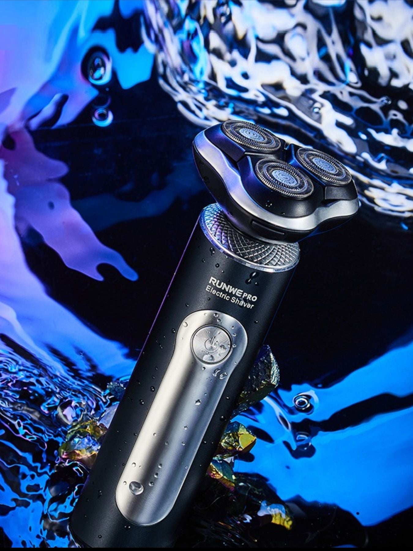 Black Trendsi rechargeable electric shaver with a sleek design, showing the shaver's close-cut blades and ergonomic handle.
