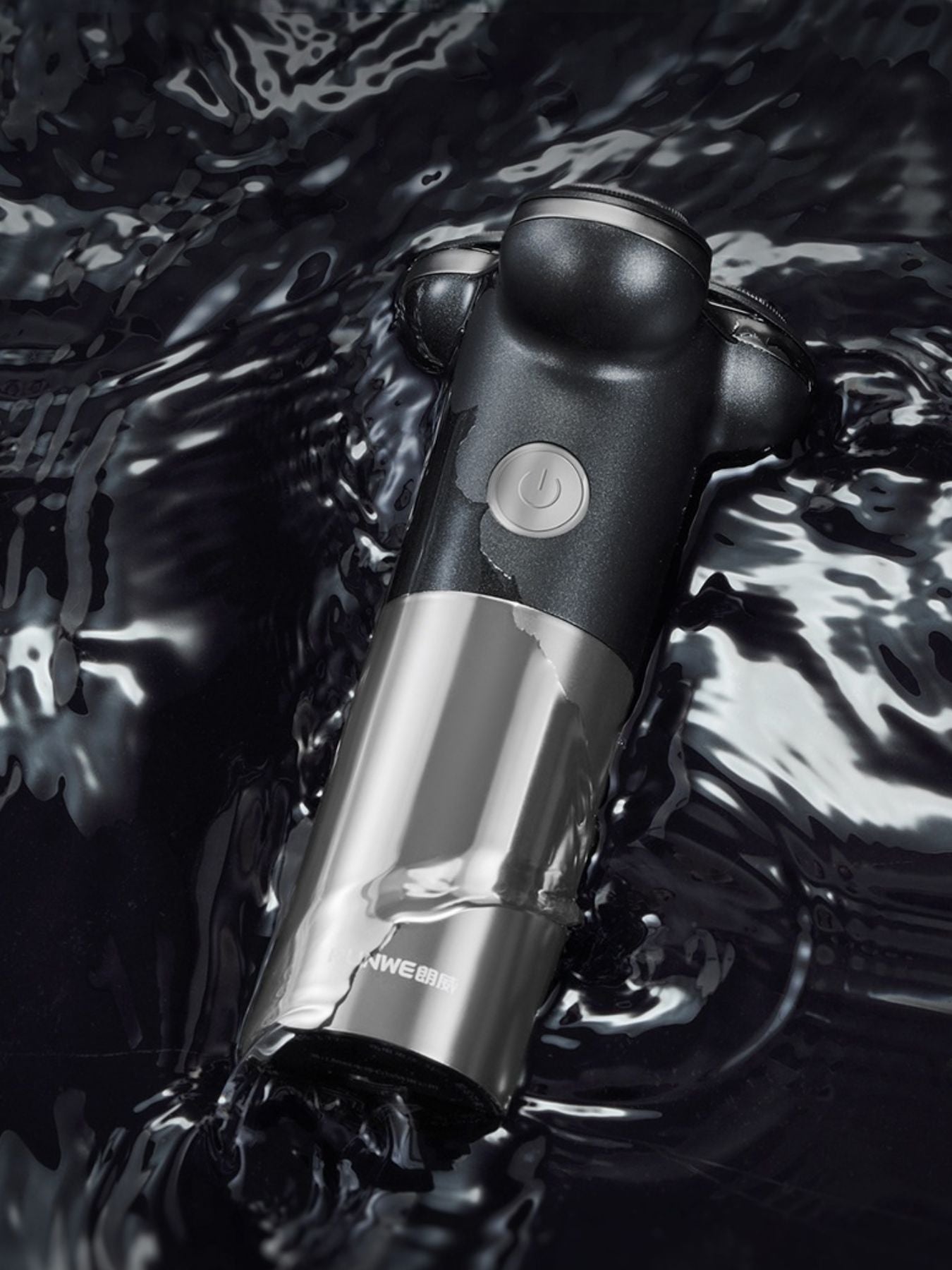 Black Trendsi triple-blade rotary electric shaver with a sleek design and ergonomic handle for a smooth shave.