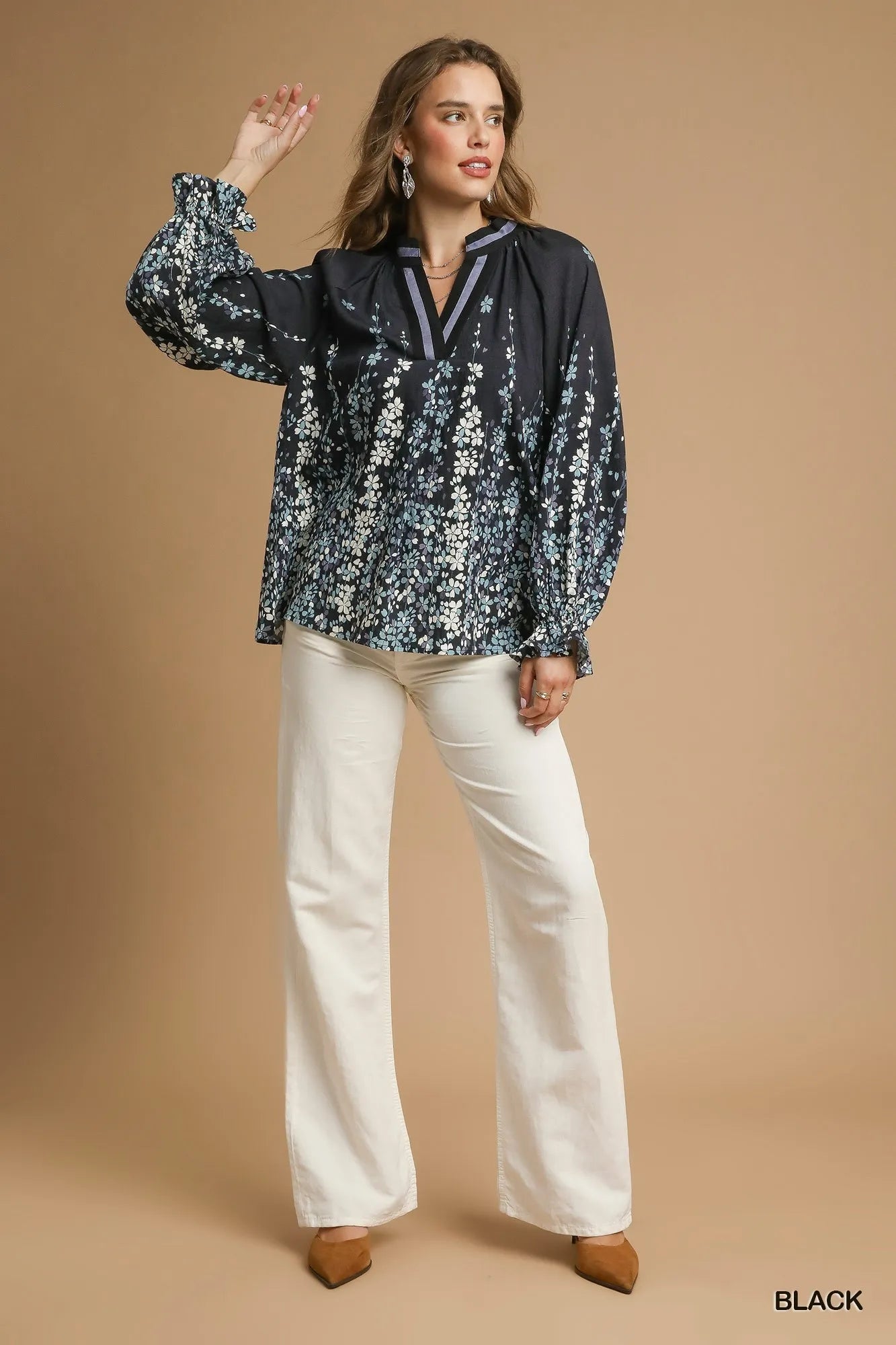 Plus size floral vine print blouse by Umgee with balloon sleeves, featuring a full-size fit and trendy design.