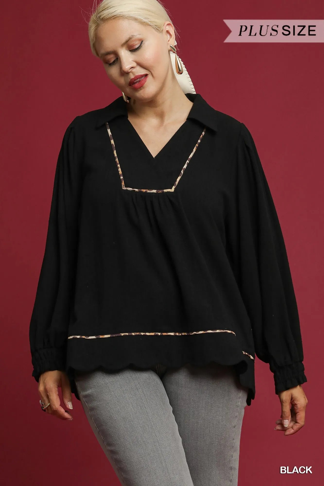 Black full-size linen blouse by Umgee with scallop hem and contrast trim, featuring a relaxed fit and stylish design.