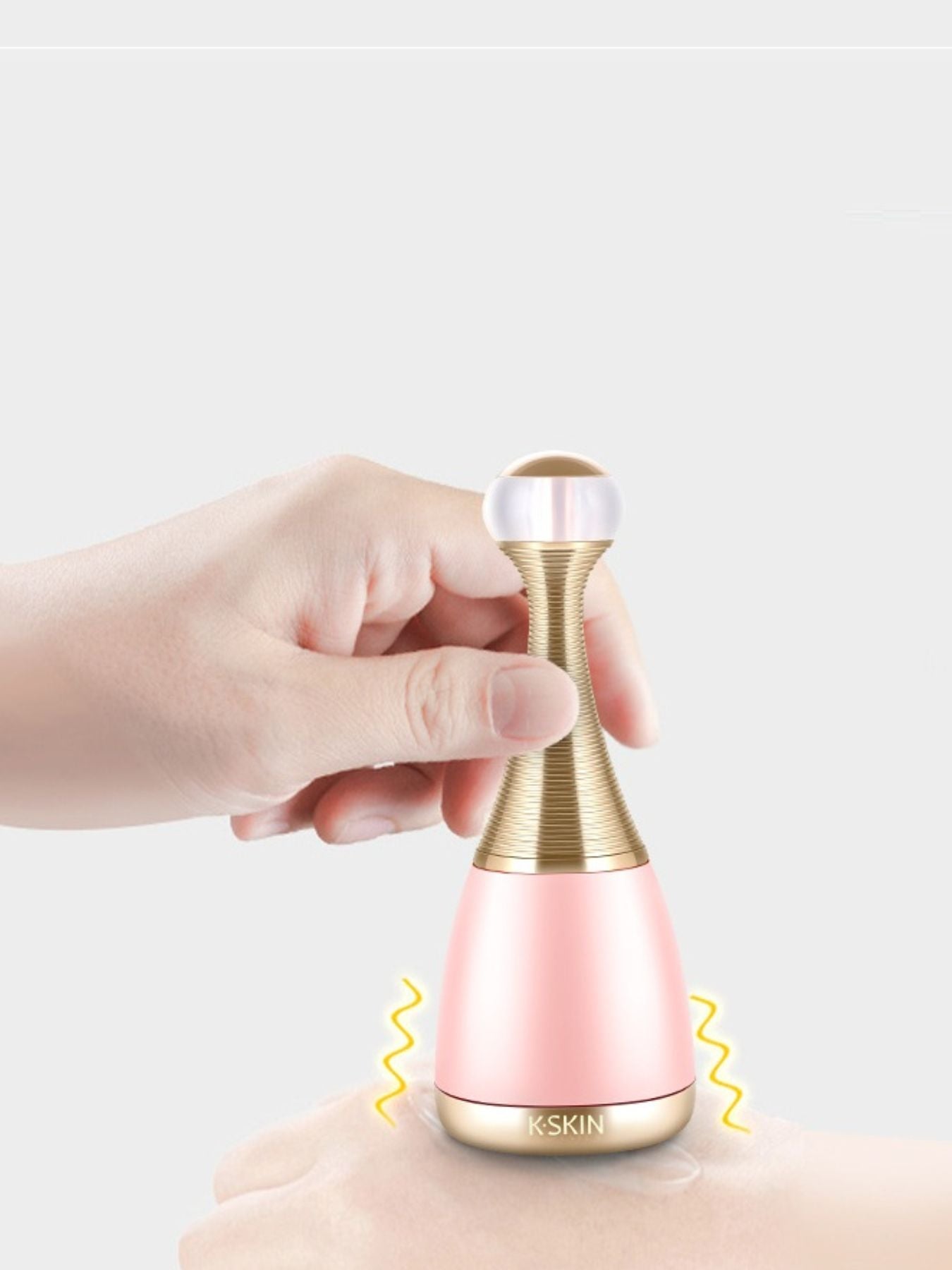 Blush pink Trendsi facial steamer beauty device for facial skin care and deep pore cleansing.