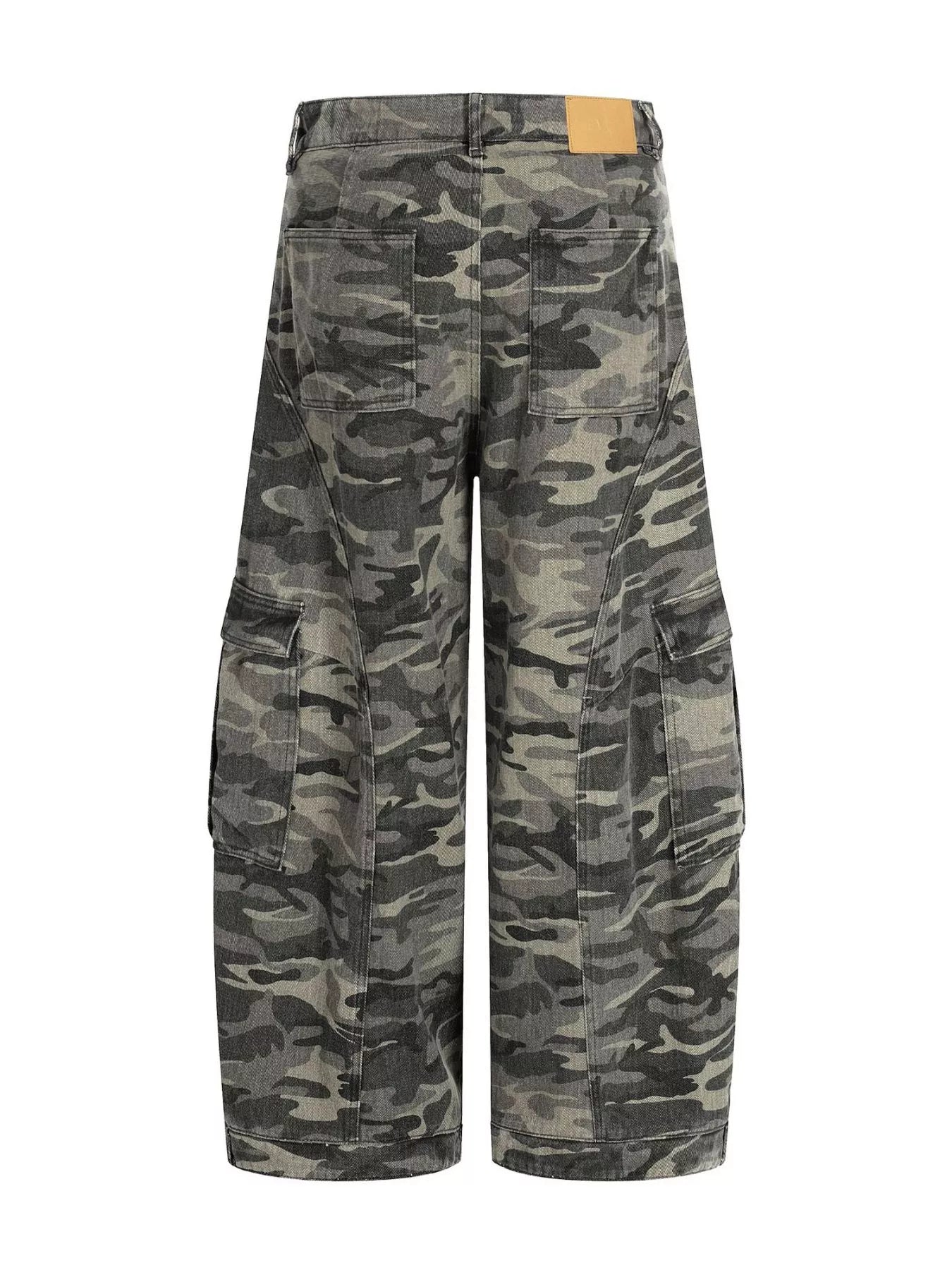 Men's camouflage cargo pants by Trendsi, featuring a rugged camouflage pattern and multiple utility pockets.