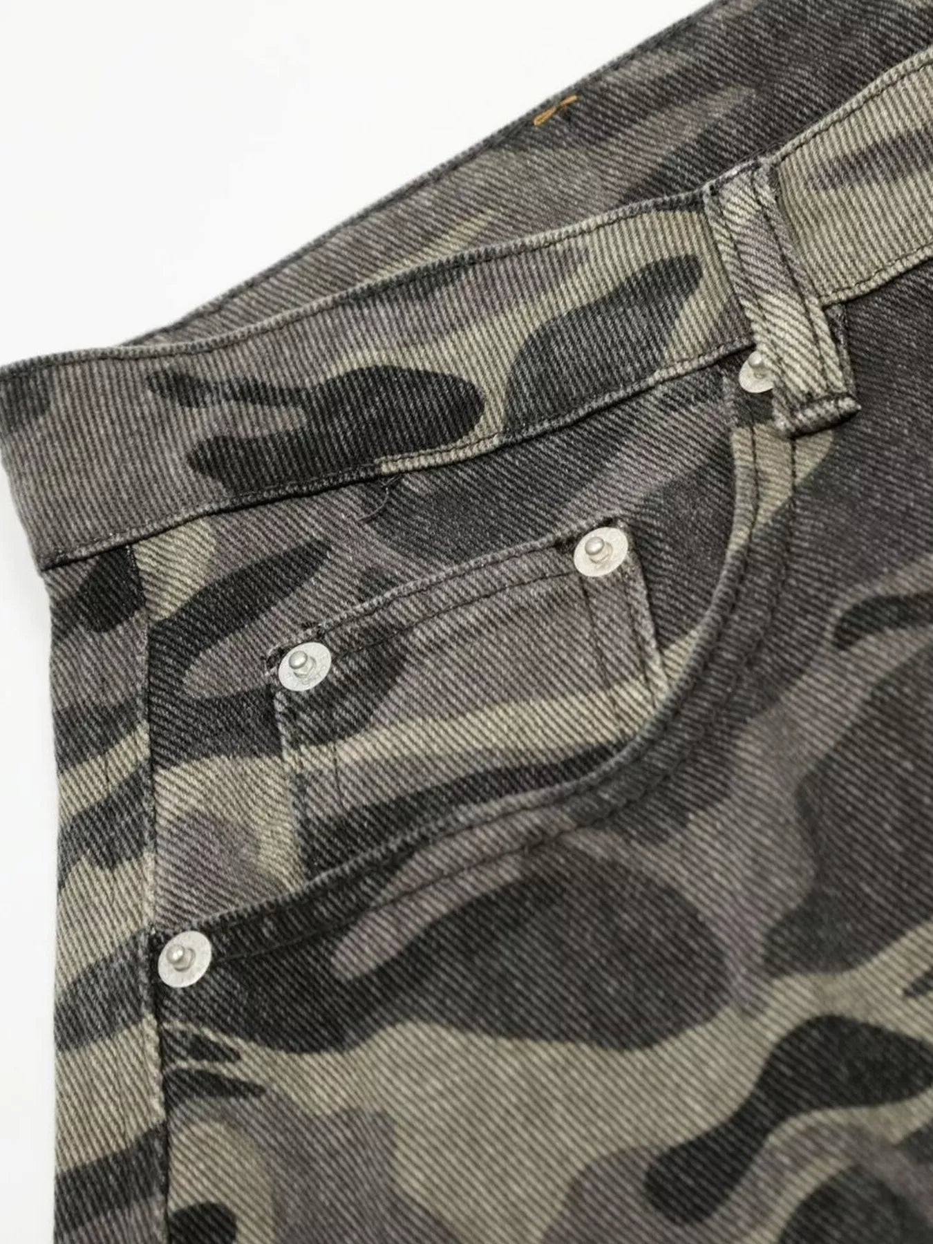 Men's camouflage cargo pants by Trendsi, featuring multiple pockets, relaxed fit, and military-inspired camouflage pattern.