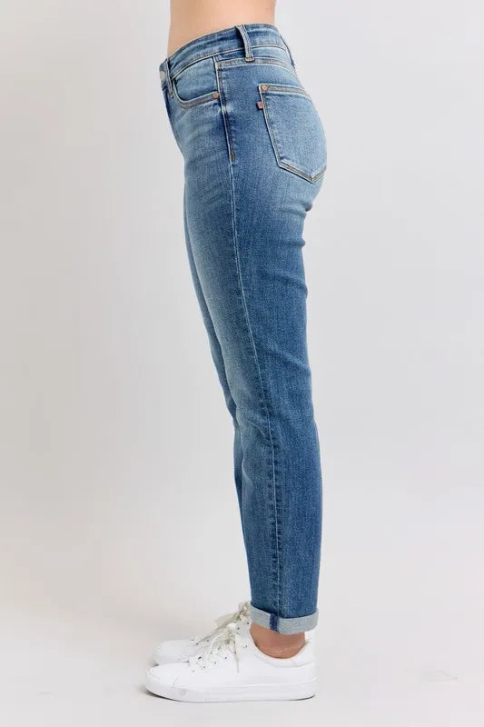 Dark wash Judy Blue plus size full-length skinny cuff jeans with mid-rise fit and front and back pockets.