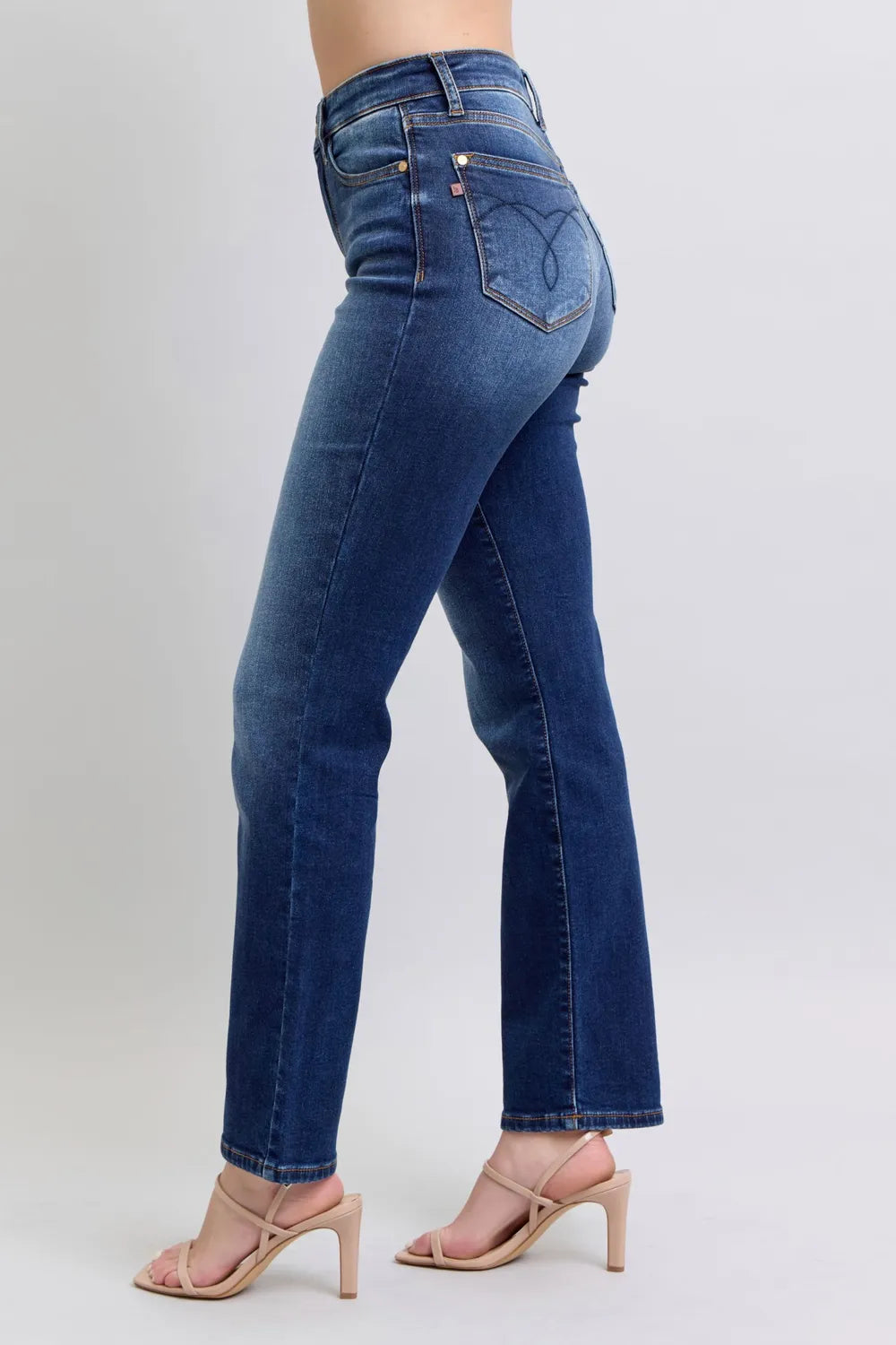 Dark washed Judy Blue full-size straight leg jeans with front and back pockets, showcasing a classic casual denim look.