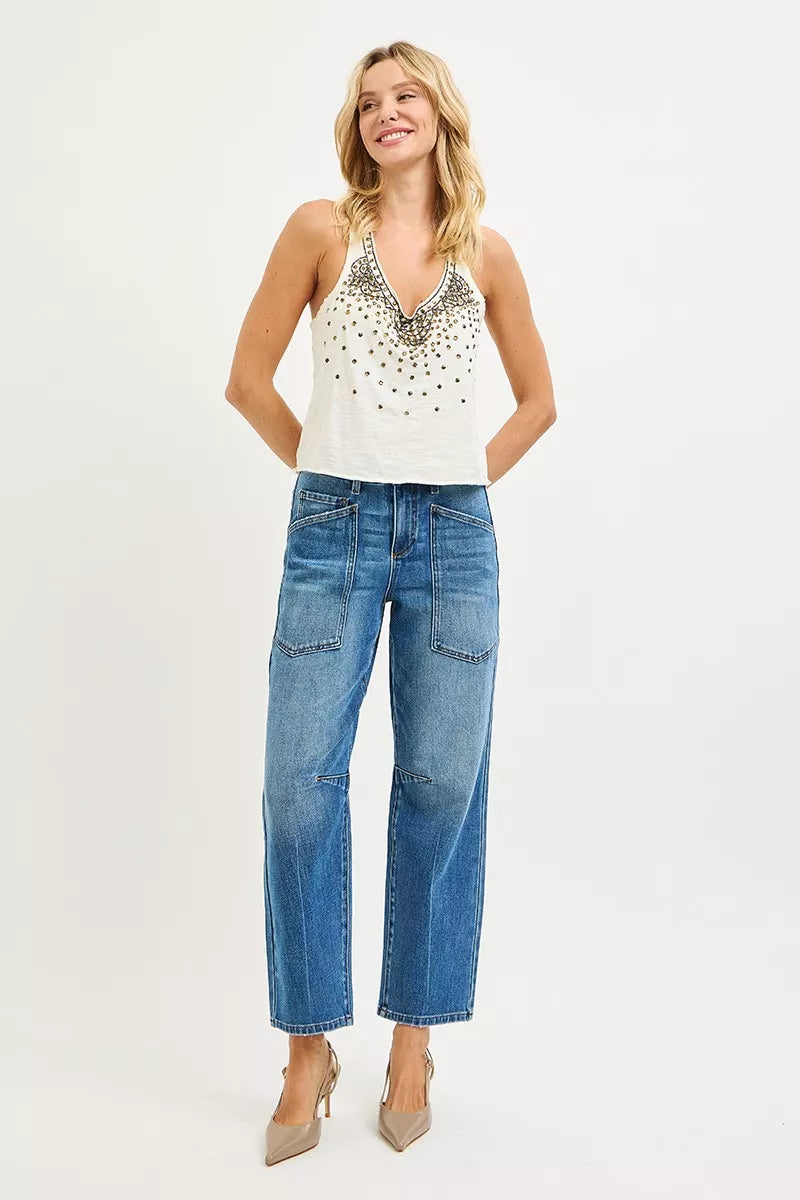 Dark RISEN 4-way stretch mid-rise barrel jeans with patch pockets from Trendsi, showcasing a fitted style and classic denim look.