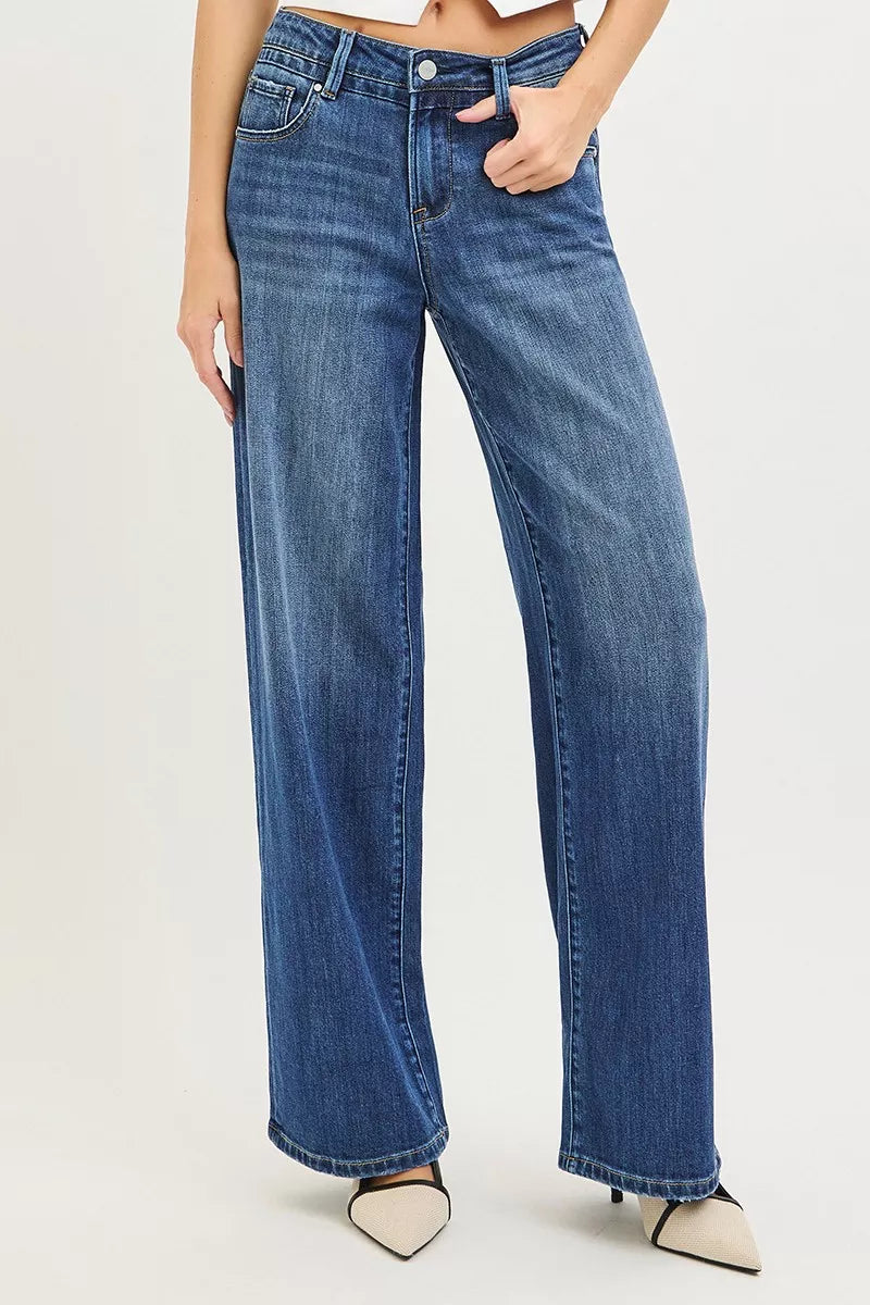 Dark Risen slouchy baggy jeans with front and back pockets, relaxed fit, casual style from Trendsi.