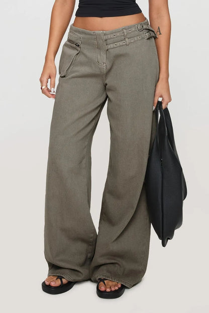 Dark gray wide-leg jeans with pockets from Trendsi, featuring a relaxed fit and stylish casual design.