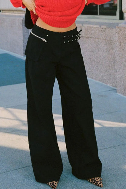 Dark gray wide-leg jeans with pockets from Trendsi, shown on a model, featuring a relaxed fit and casual style.