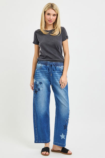Dark RISEN elastic band slouchy cropped barrel pants with star patch, trendy casual fashion from Trendsi.