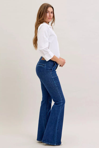 Judy Blue high waist flare jeans with front patch pockets, stylish denim pants for a trendy, casual look.