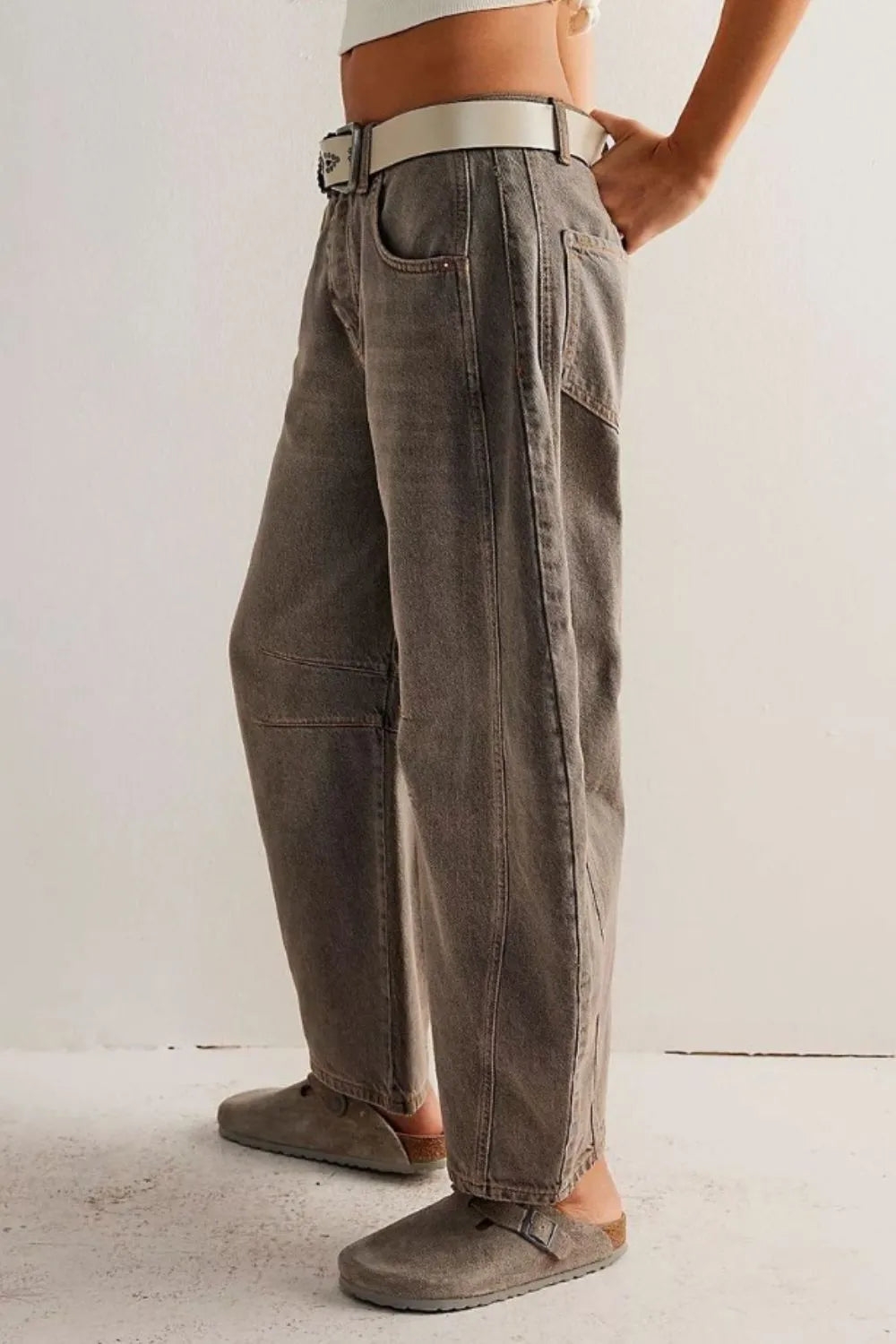 Dusty blue wide-leg jeans with pockets from Trendsi, featuring a relaxed fit and casual style.