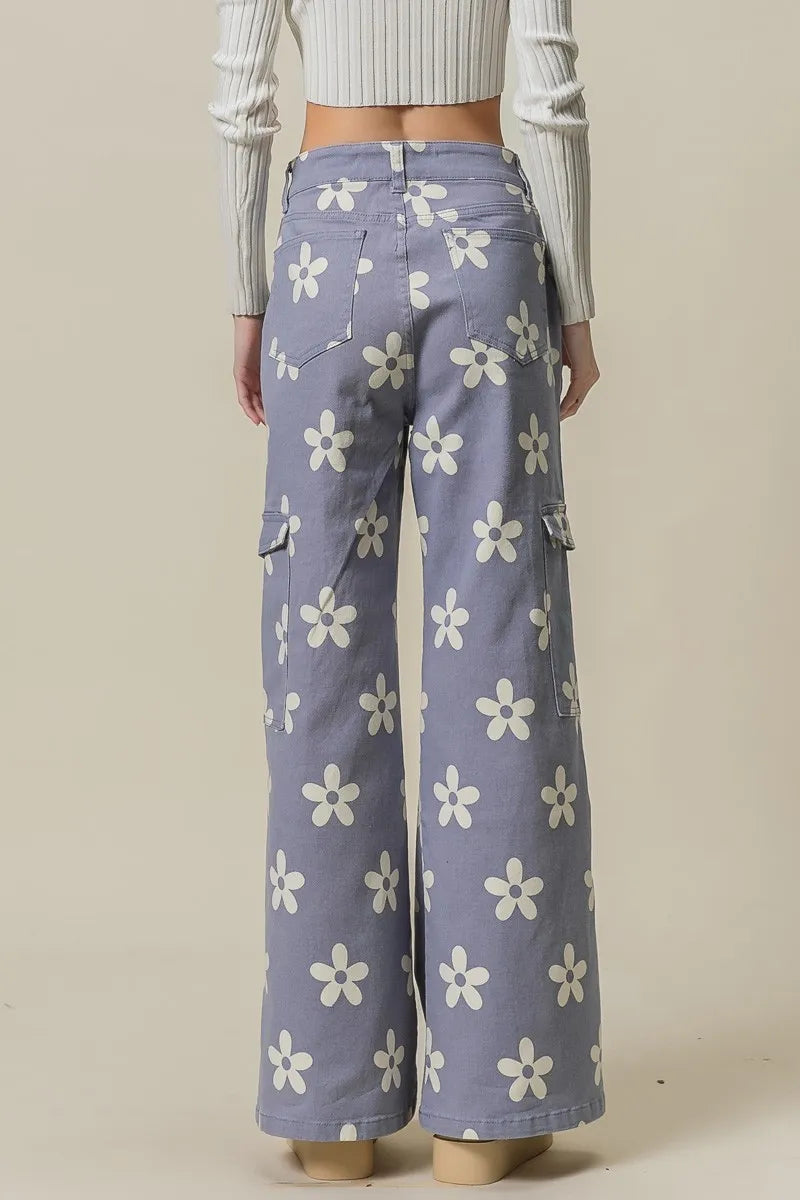 Dusty lavender BiBi flower printed wide pants with side pockets, stylish and comfortable, by Trendsi.