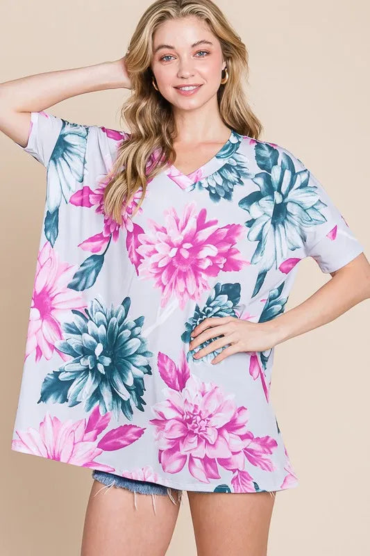 Trendsi BOMBOM floral V-neck short sleeve T-shirt with colorful floral pattern on lightweight fabric, casual and stylish.