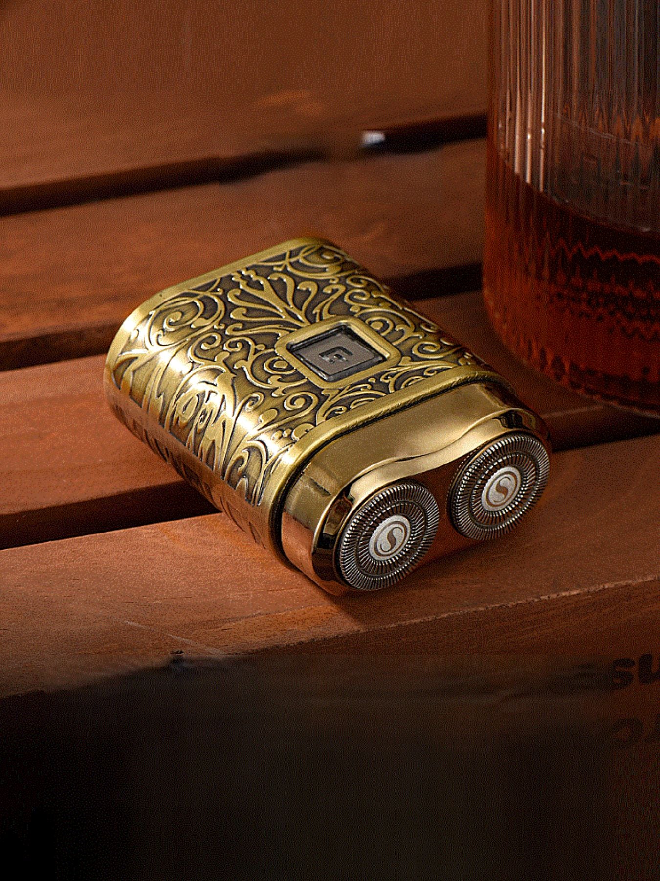 Trendsi gold portable electric shaver with compact design and rechargeable battery for convenient grooming.