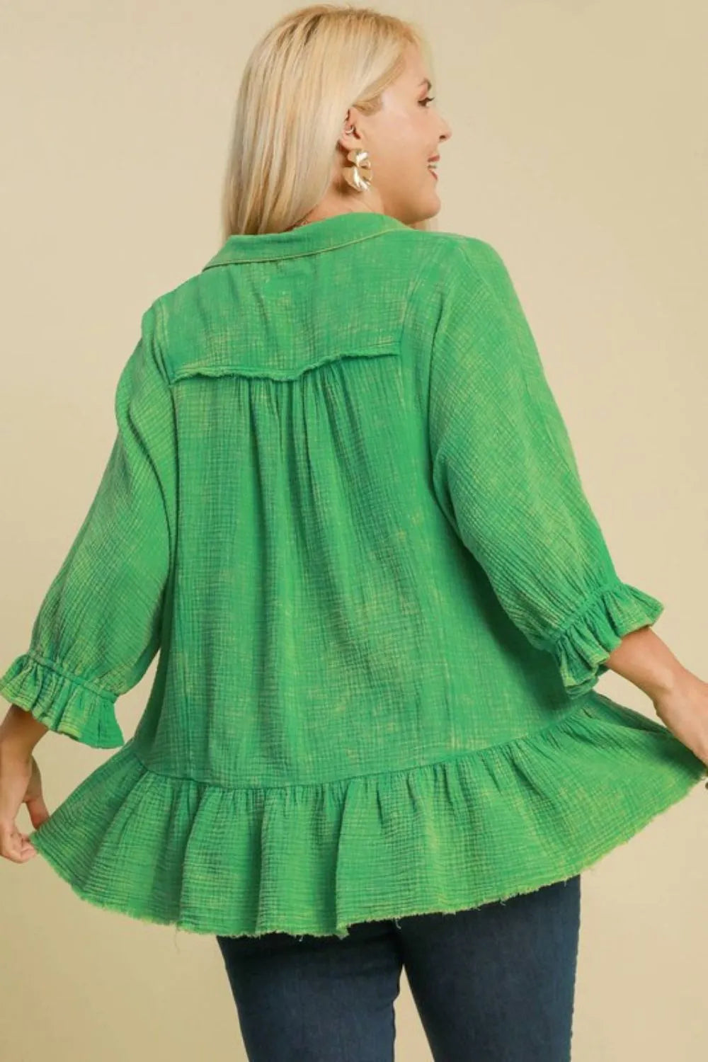 Full size mineral washed cotton gauze top by Umgee, plus size, in soft green, casual style, lightweight and breathable fabric.