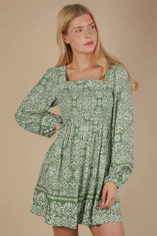 Green Very J printed smocked chest boho mini dress with short sleeves and relaxed fit, perfect for casual summer wear.