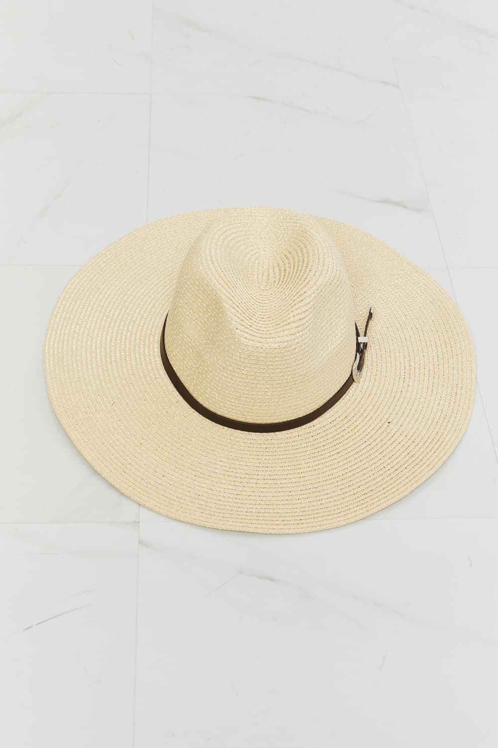 Ivory boho summer straw fedora hat by Trendsi with a wide brim and stylish design, perfect for sunny weather.