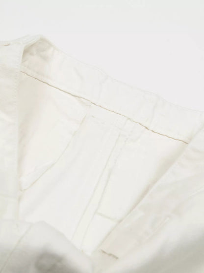 Men's ivory wide-leg capris by Trendsi, featuring a relaxed fit and casual style, shown on a male model.