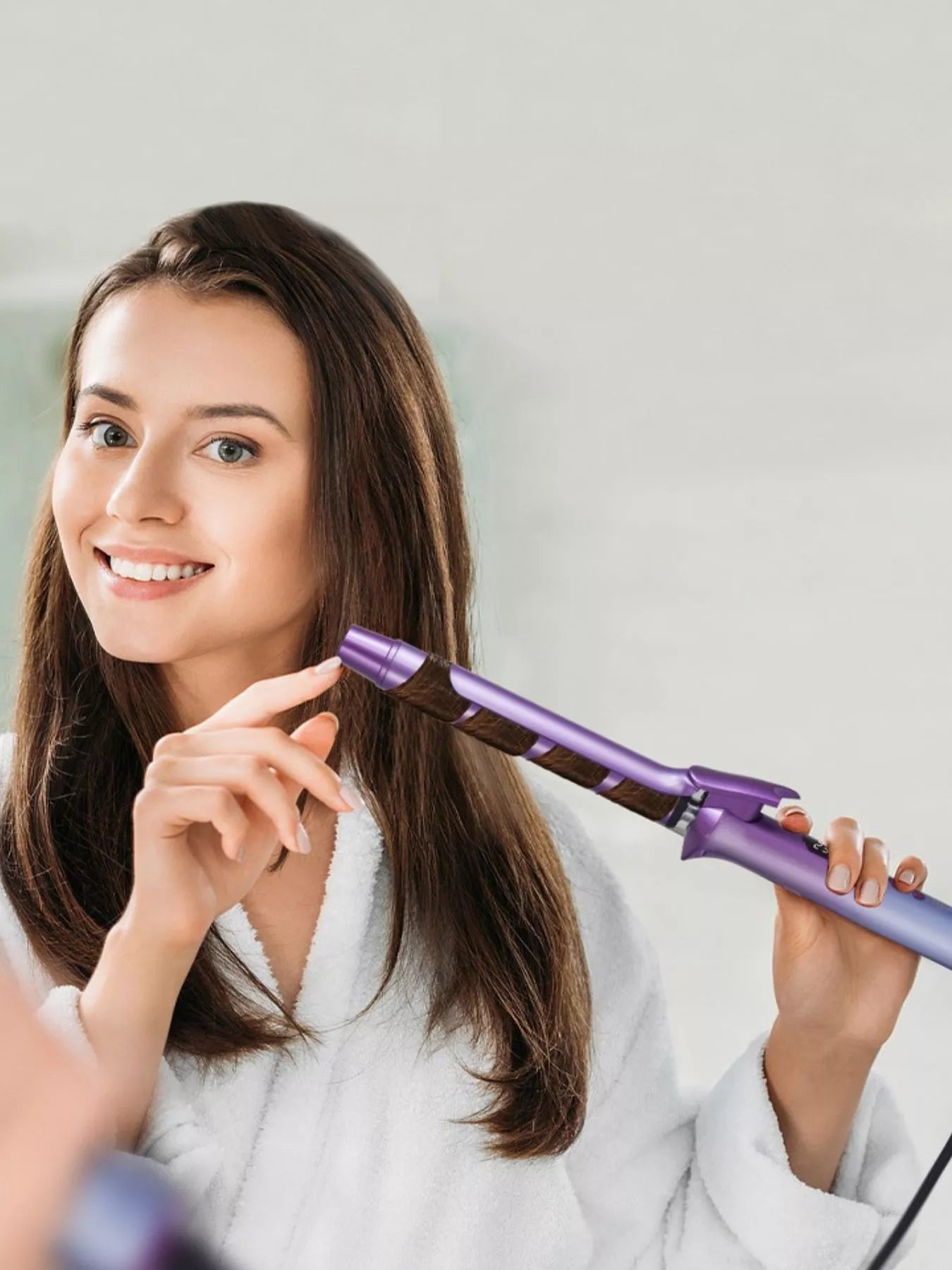 Lavender Trendsi temperature-control heating curling iron with European plug for versatile styling and easy handling.