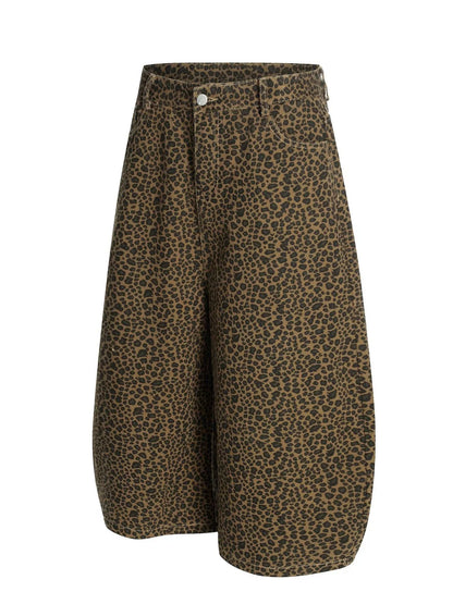 Men's leopard print wide-leg capris by Trendsi featuring bold animal pattern and relaxed fit, perfect for casual or trendy outfits.