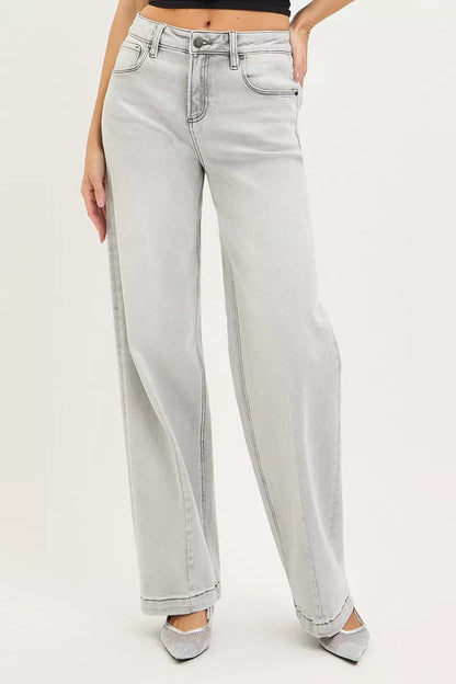 Light grey RISEN slouchy baggy jeans with contrast stitching, relaxed fit, and casual style from Trendsi.