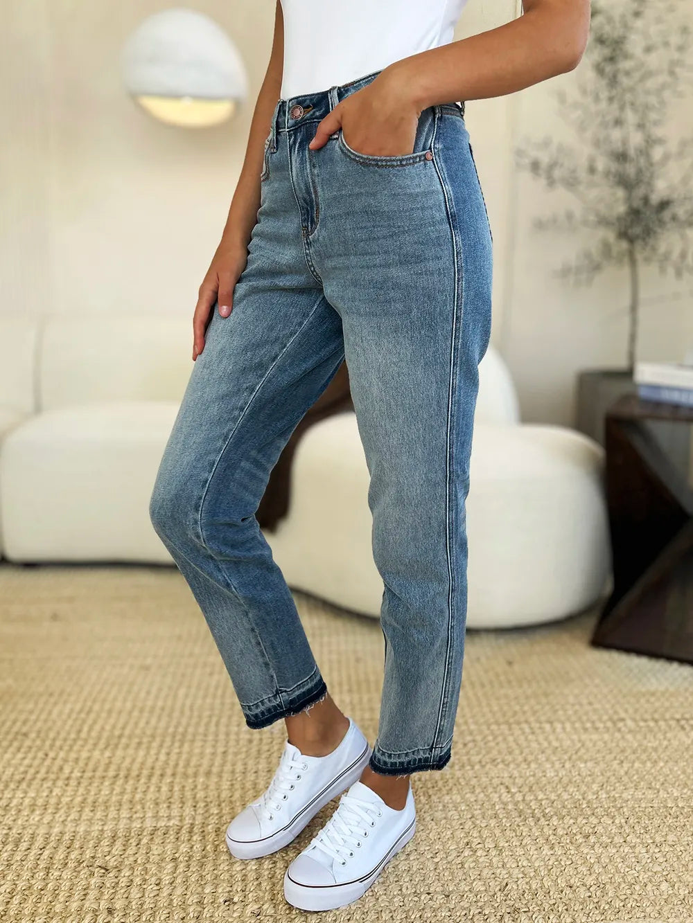 Full size Judy Blue mid-rise rigid jeans with magic release hem, casual denim pants for women.