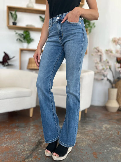 Medium wash Judy Blue full-size mid-rise waist straight jeans with classic fit and clean front, displayed on a neutral background.