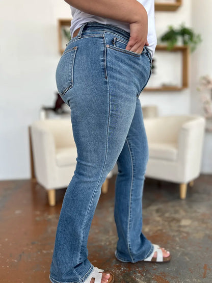 Medium wash Judy Blue full-size mid-rise waist straight jeans, showcasing classic denim style and fit.