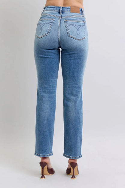 Judy Blue vintage wash thermal straight jeans in full size run, showing classic fit and faded denim texture.