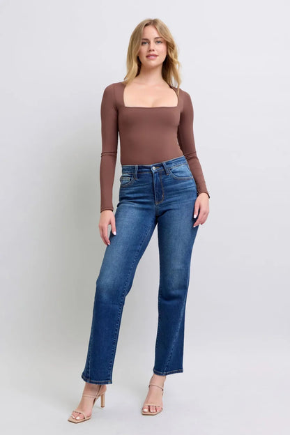 Judy Blue full-size straight jeans with side seam details and front pockets, showcasing classic denim style.