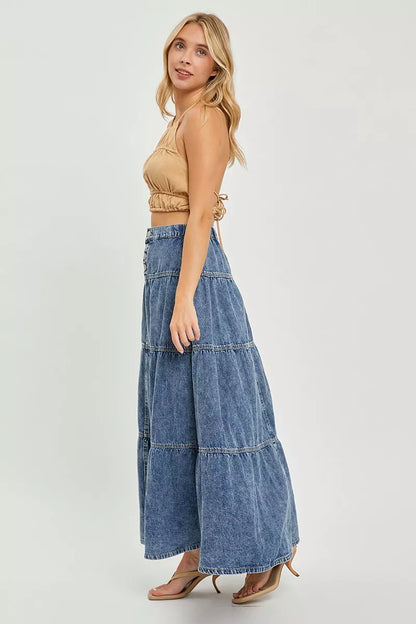 Risen high-rise ruffle long skirt in lightweight fabric, featuring a flowy silhouette and tiered ruffle details.