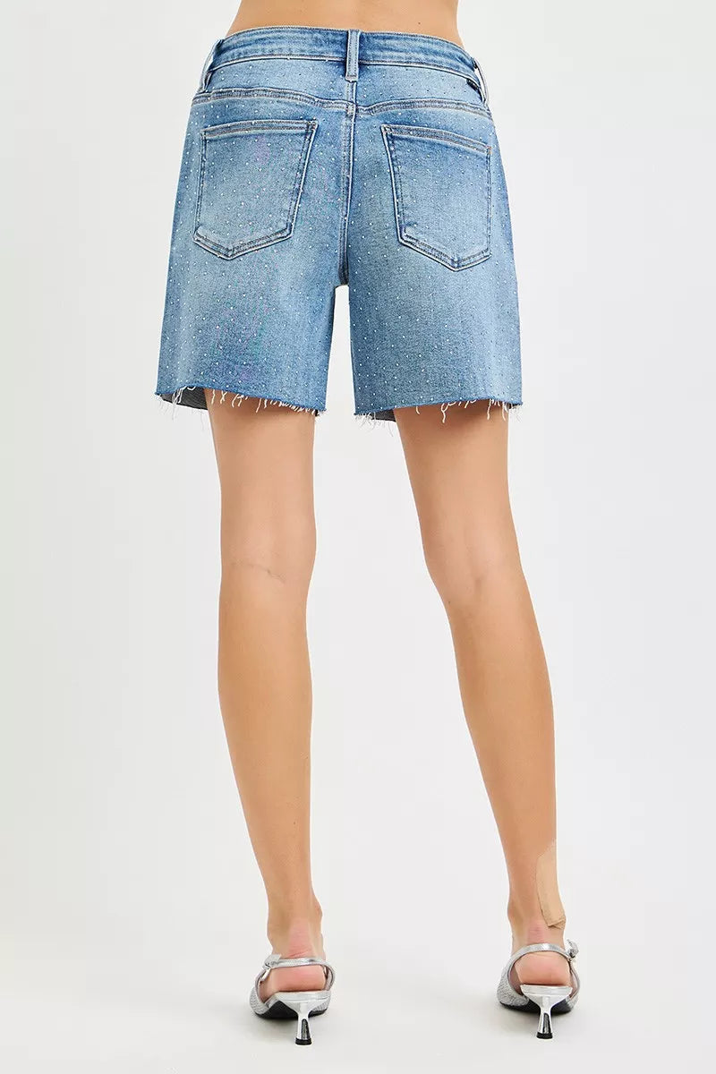 RISEN slouchy mid-length shorts with all-over rhinestones, casual trendy design, worn with a relaxed fit and shimmering embellishments.