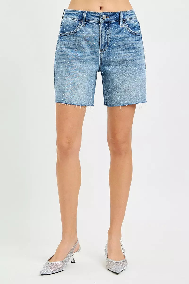 Risen slouchy mid-length shorts with all-over rhinestones, stylish casual shorts by Trendsi, shown with a relaxed fit and shimmering embellishments.