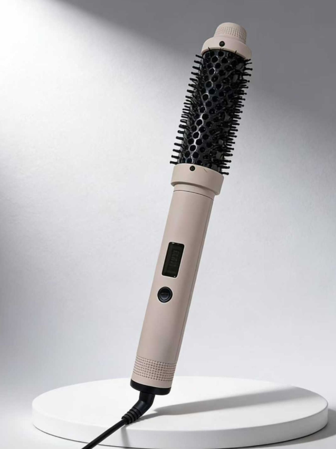 Trendsi mocha hot air brush with fast heating and North American plug, styling tool for smooth and shiny hair.