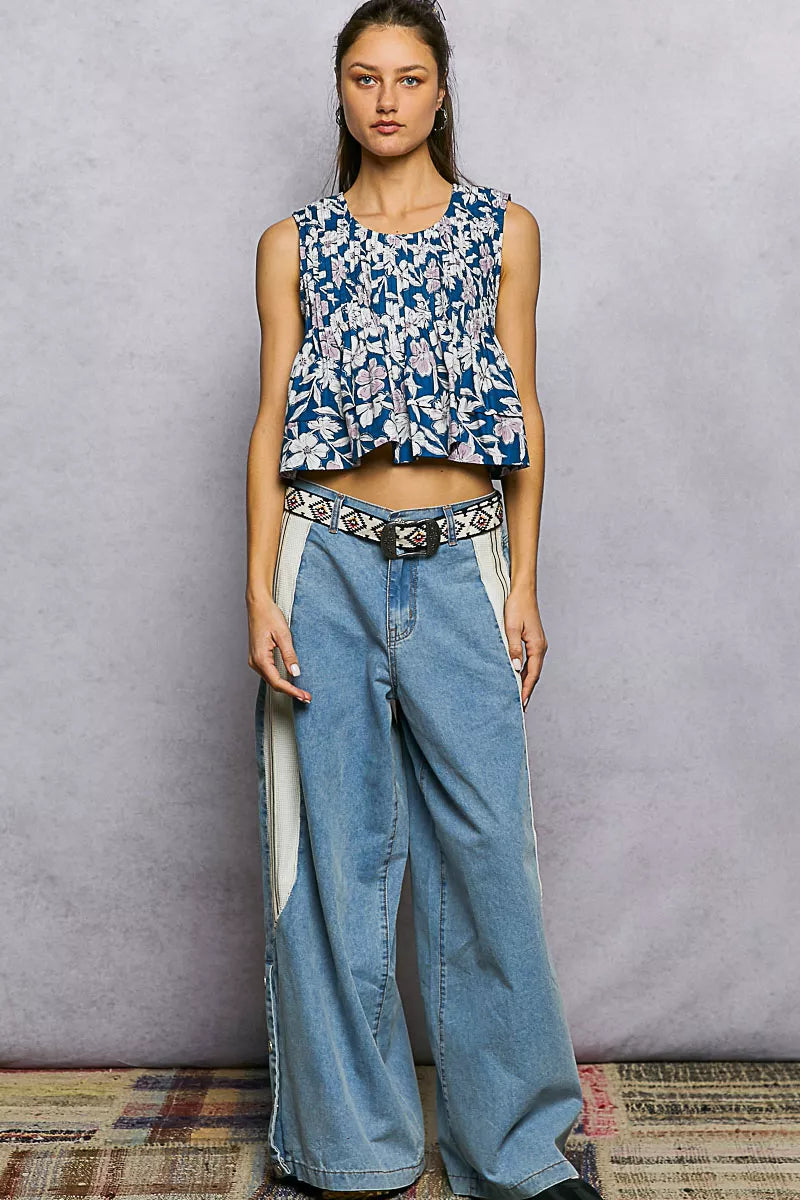 Navy floral round neck cropped tank top with pintuck detailing, casual style from Trendsi.