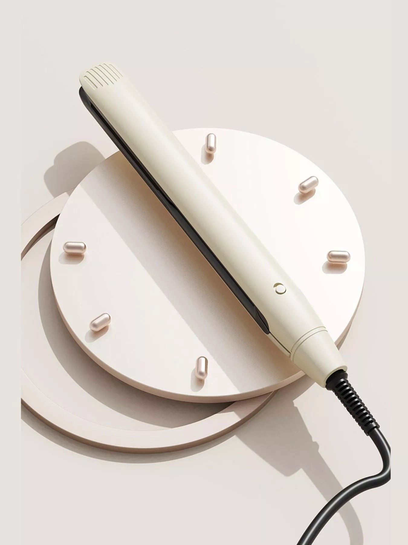 Off-white Trendsi fast heating hair straightener with European plug, sleek design for quick styling and smooth hair.